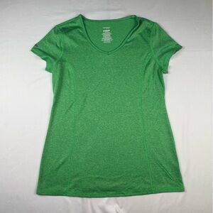 Danskin Now - Women’s Athletic Shirt - Medium (8-10) - Green - Workout Shirt